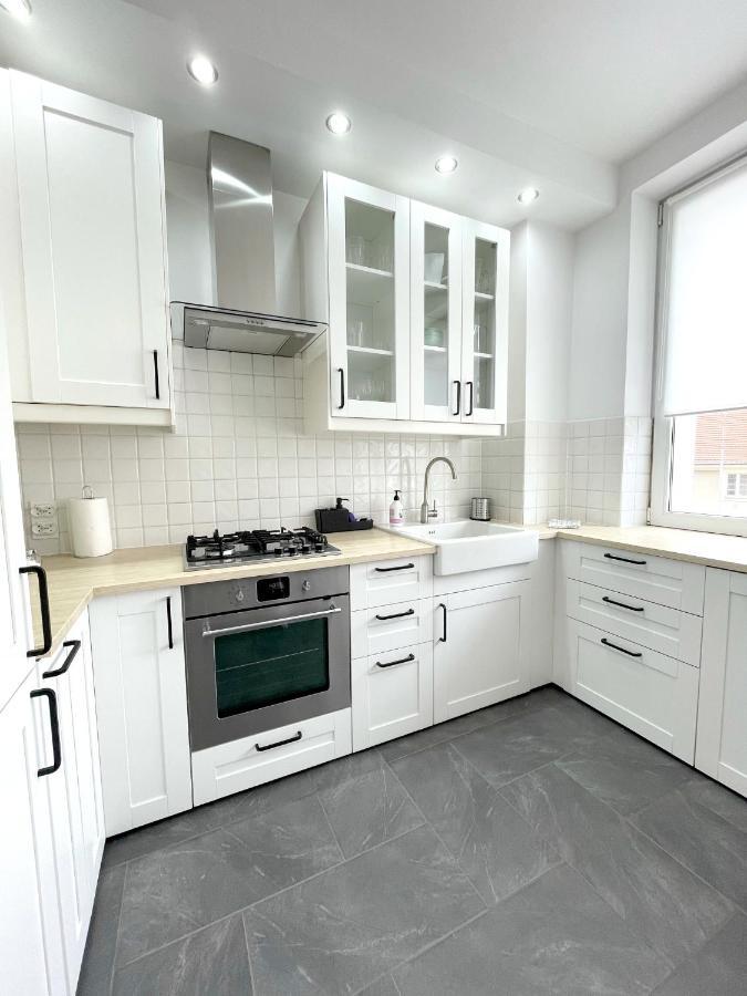 08 Gdynia Centrum - Apartament Mieszkanie Dla 6 Os Buitenkant foto
